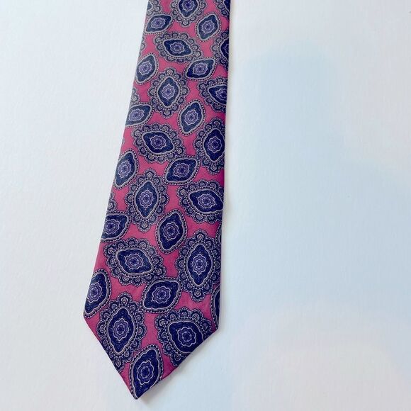 IZOD & Bert Pulitzer Silk Ties Duo - Picture 12 of 13